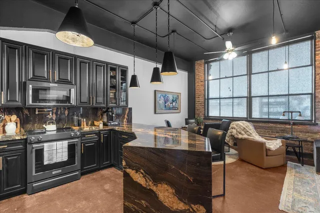 $499,000 | 1301 Market Street, Unit 306, Chattanooga, TN 37402