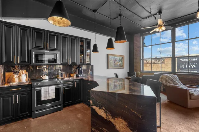 $499,000 | 1301 Market Street, Unit 306, Chattanooga, TN 37402