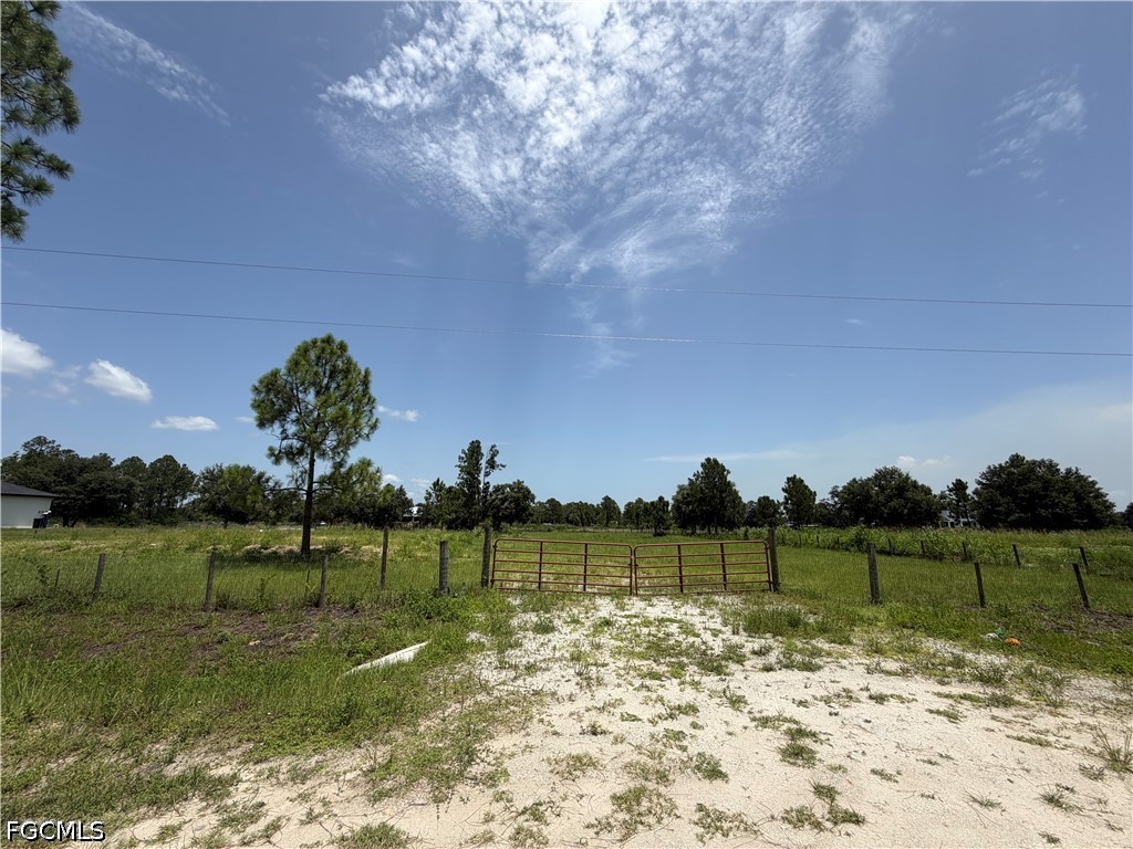 7932 3rd Terrace LaBelle, FL 33935 - Photo 2 of 6