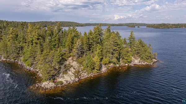 $529,000 | 2854 Blueberry Island, Ely, MN 55731