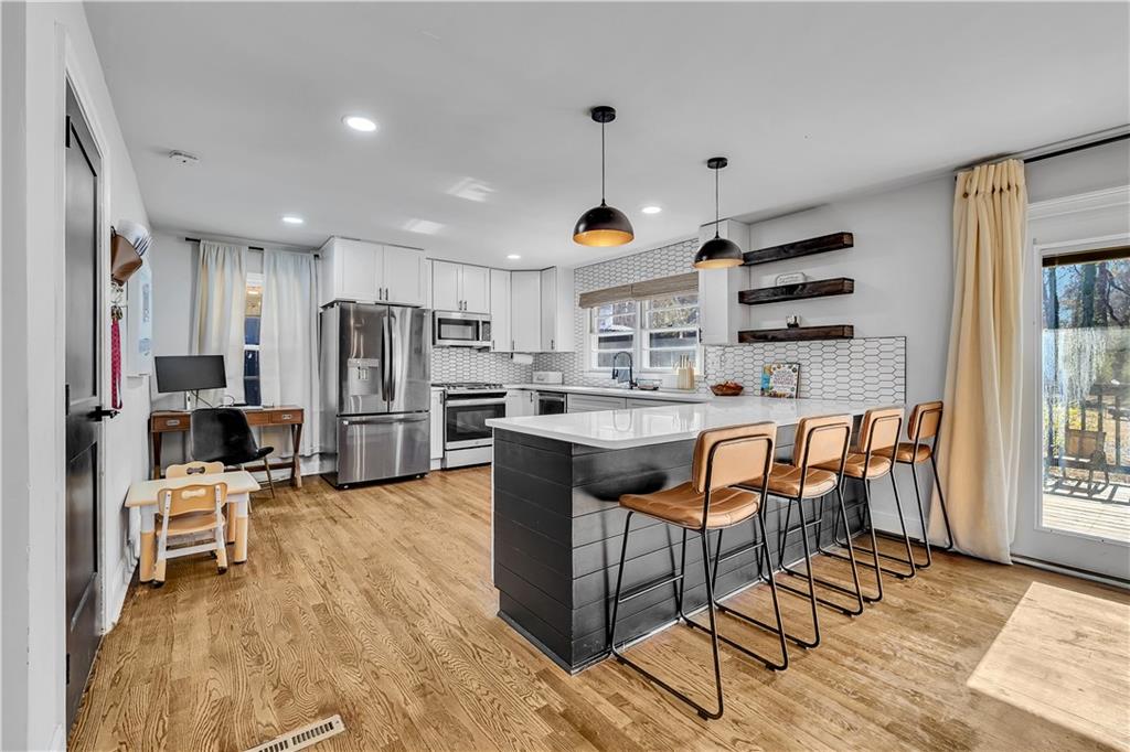 715 Woodvalley Road Southwest Mableton, GA 30126 - Photo 13 of 36