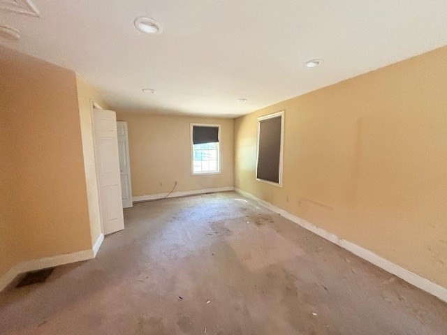 44 Dean Road Wayland, MA 01778 - Photo 15 of 16