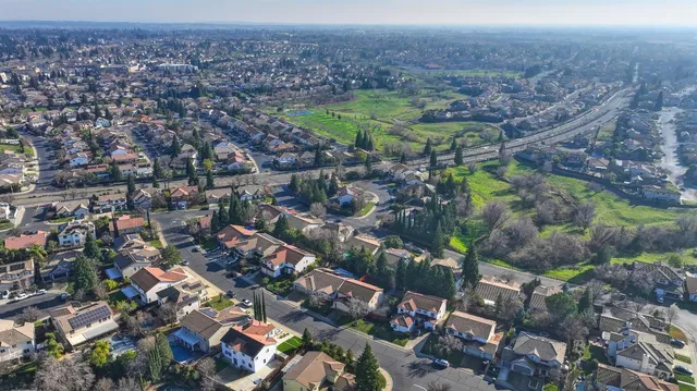 $715,000 | 1908 Azalea Way, Rocklin, CA 95765