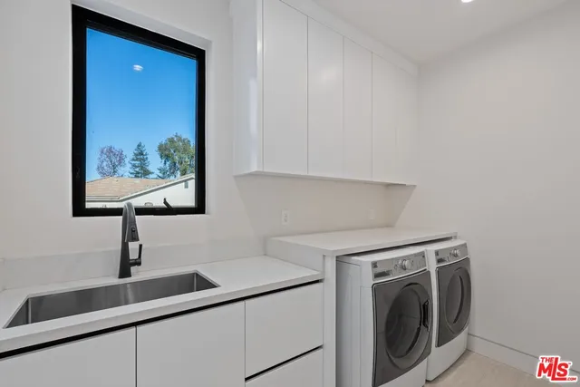 $18,000 | 4708 Noble Avenue, Sherman Oaks, CA 91403