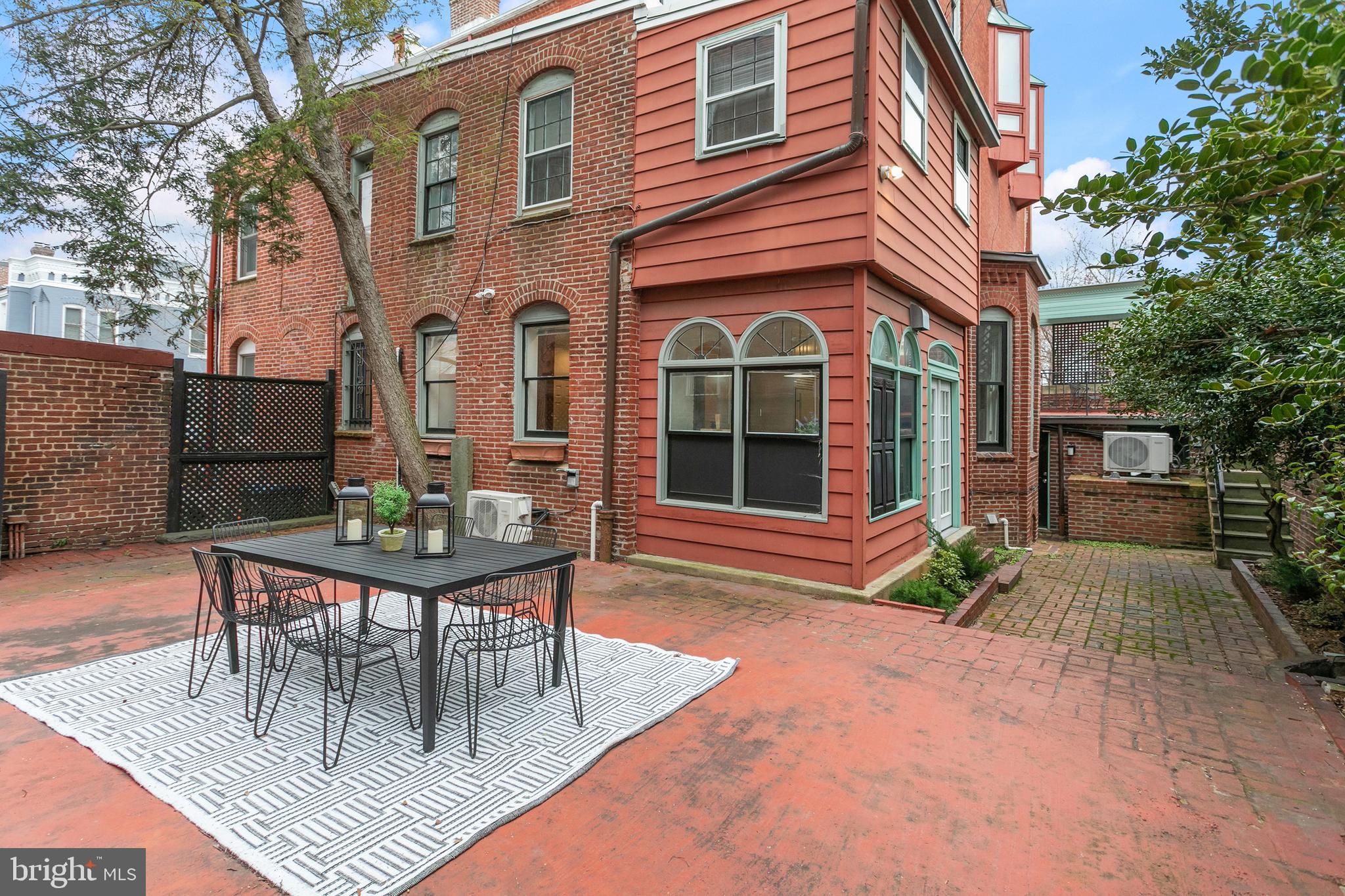 330 A Street Southeast Washington, DC 20003 - Photo 15 of 48