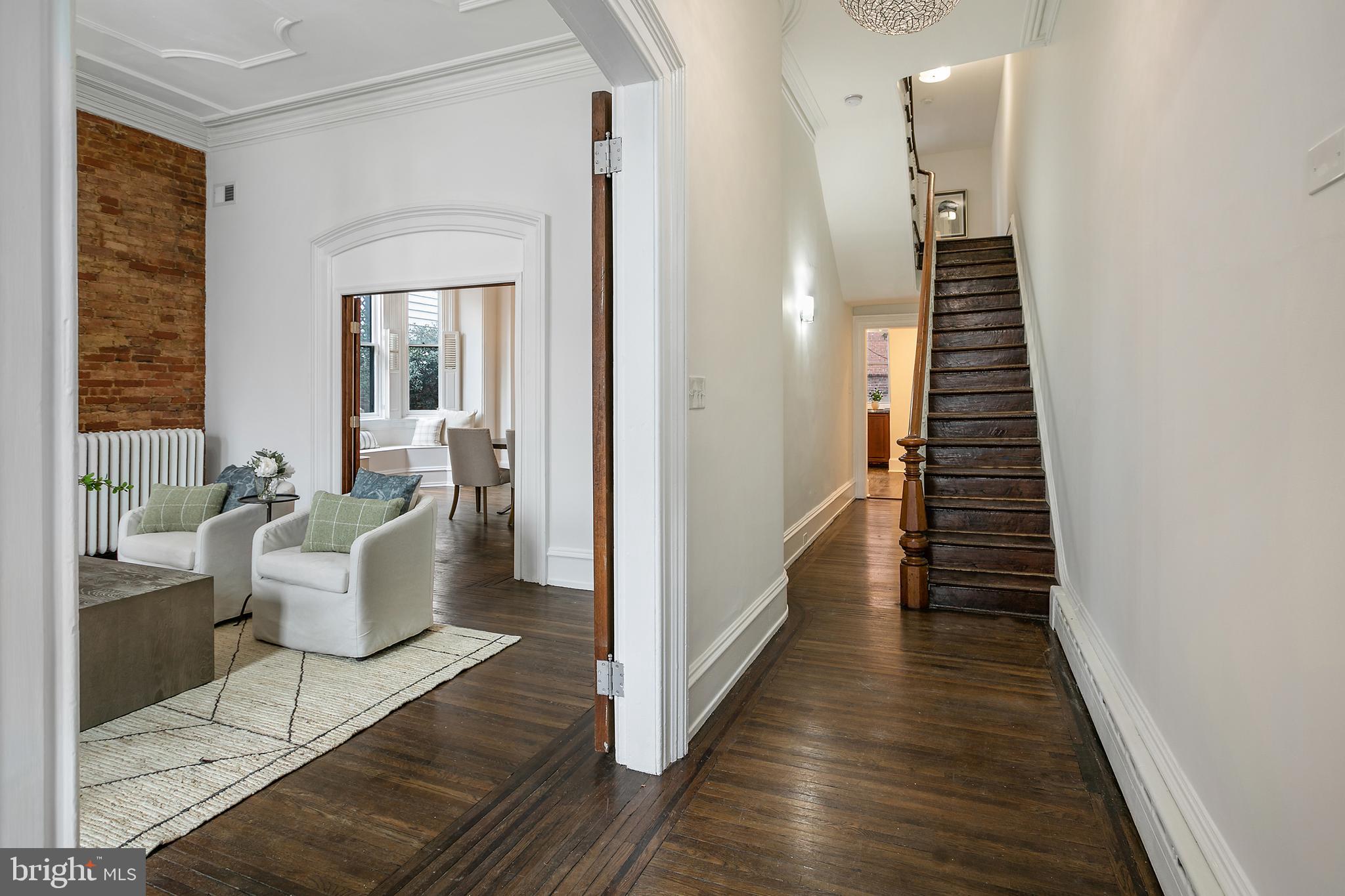 330 A Street Southeast Washington, DC 20003 - Photo 6 of 48