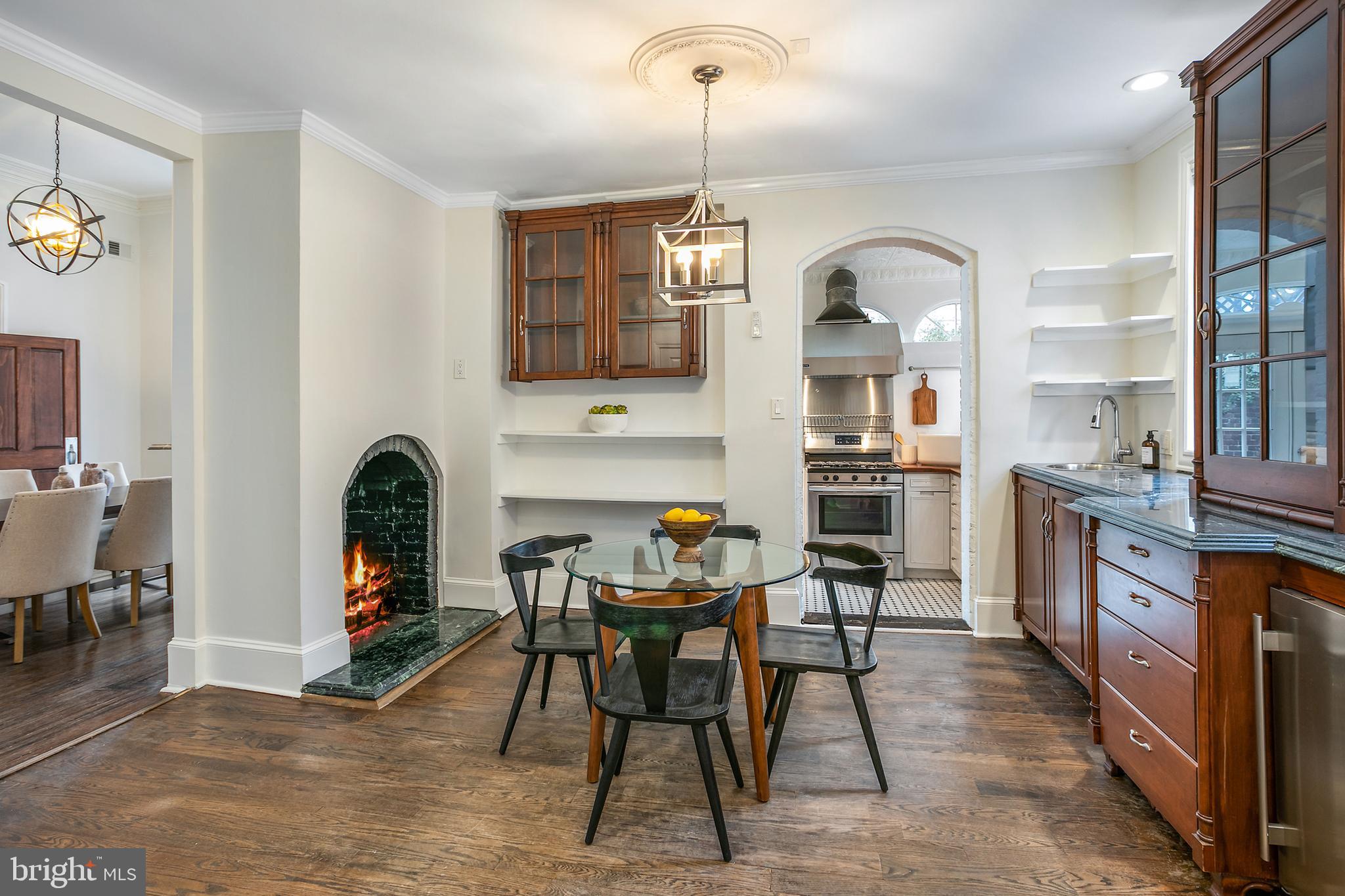 330 A Street Southeast Washington, DC 20003 - Photo 10 of 48