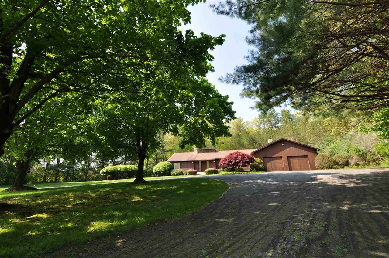 14 Springvale Drive Hollis, NH 03049 - Photo 3 of 38
