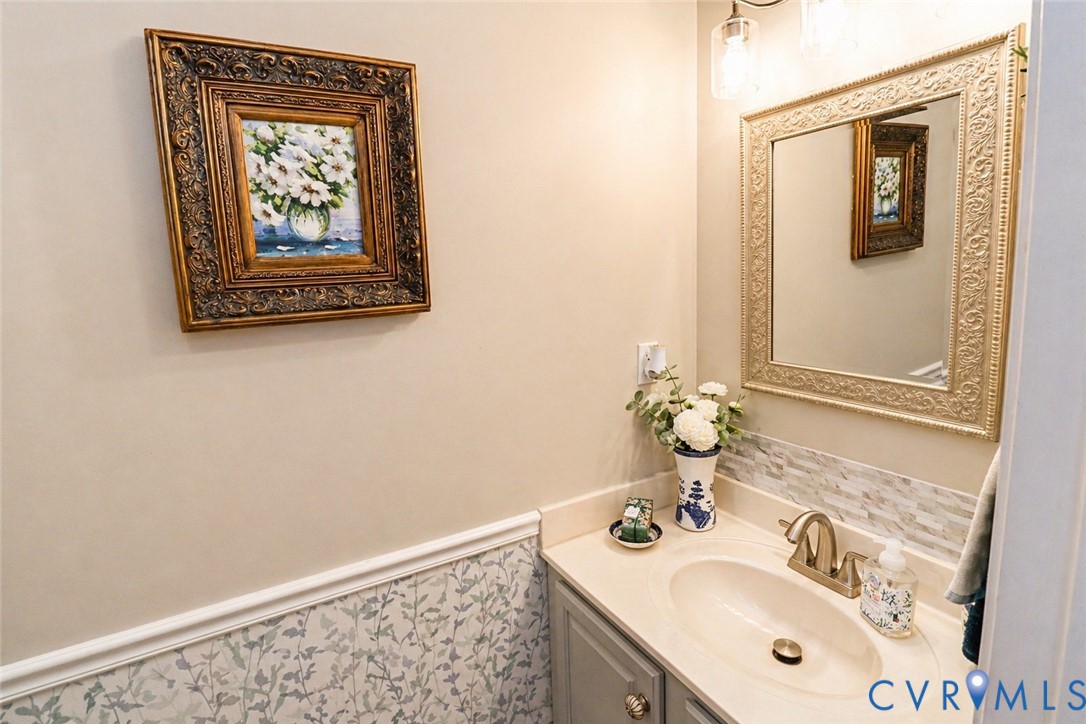 13818 Hawkins Park Road Midlothian, VA 23114 - Photo 12 of 28 Vanity with integrated sink, brushed nickel faucet