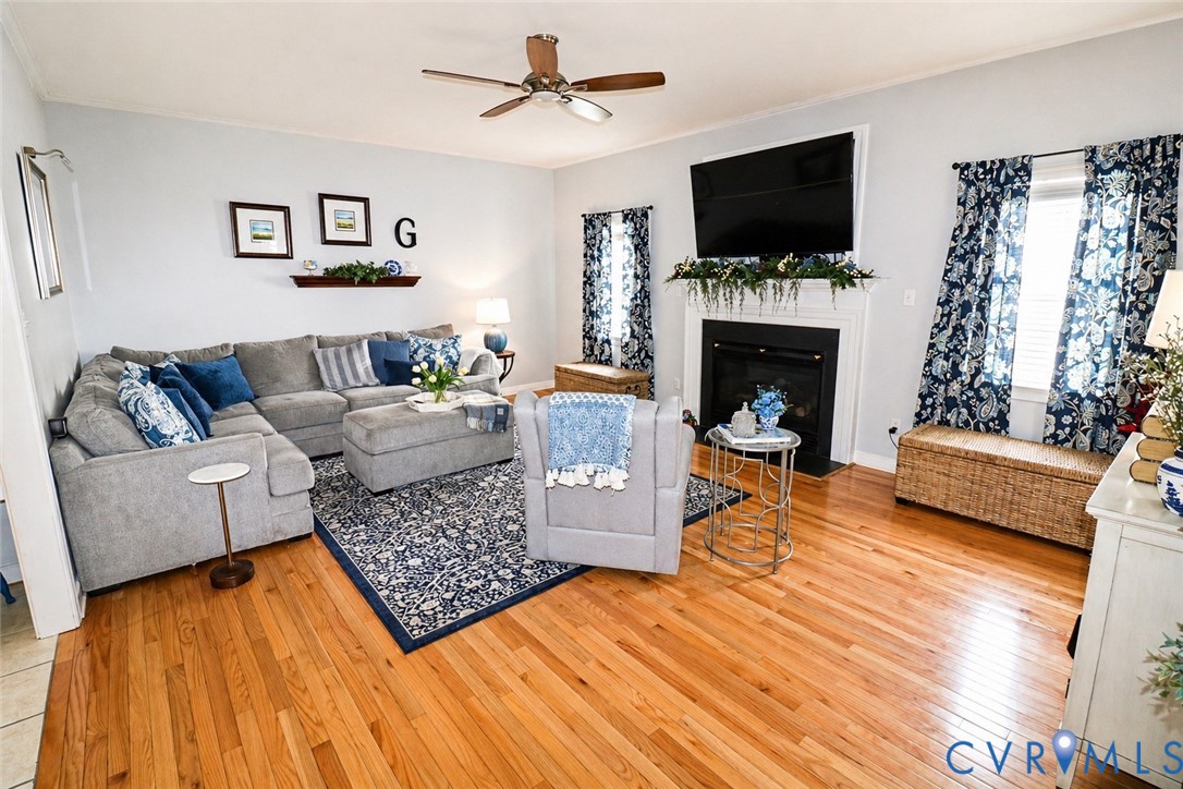 13818 Hawkins Park Road Midlothian, VA 23114 - Photo 10 of 28 Living area featuring natural wood-finish flooring