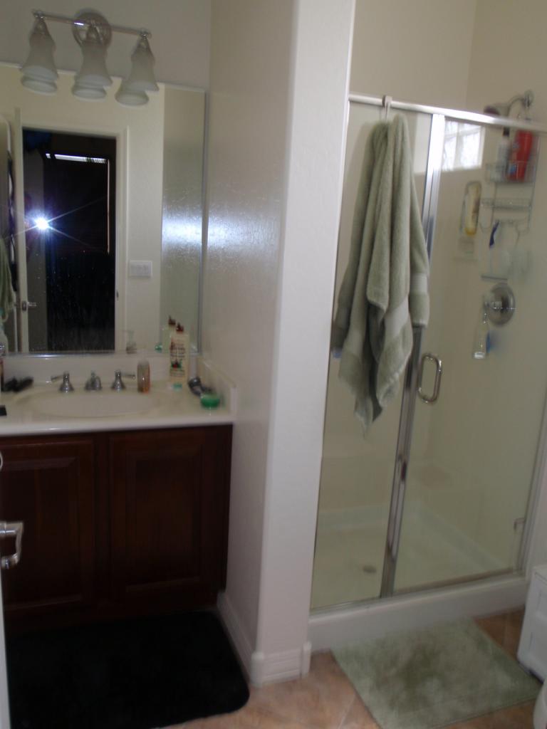 5045 West Yearling Road Phoenix, AZ 85083 - Photo 11 of 20 BATH 2