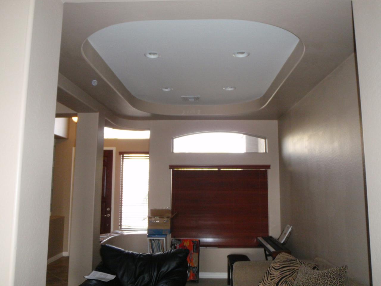 5045 West Yearling Road Phoenix, AZ 85083 - Photo 6 of 20 FORMAL DINING / COFFERED CEILINGS!