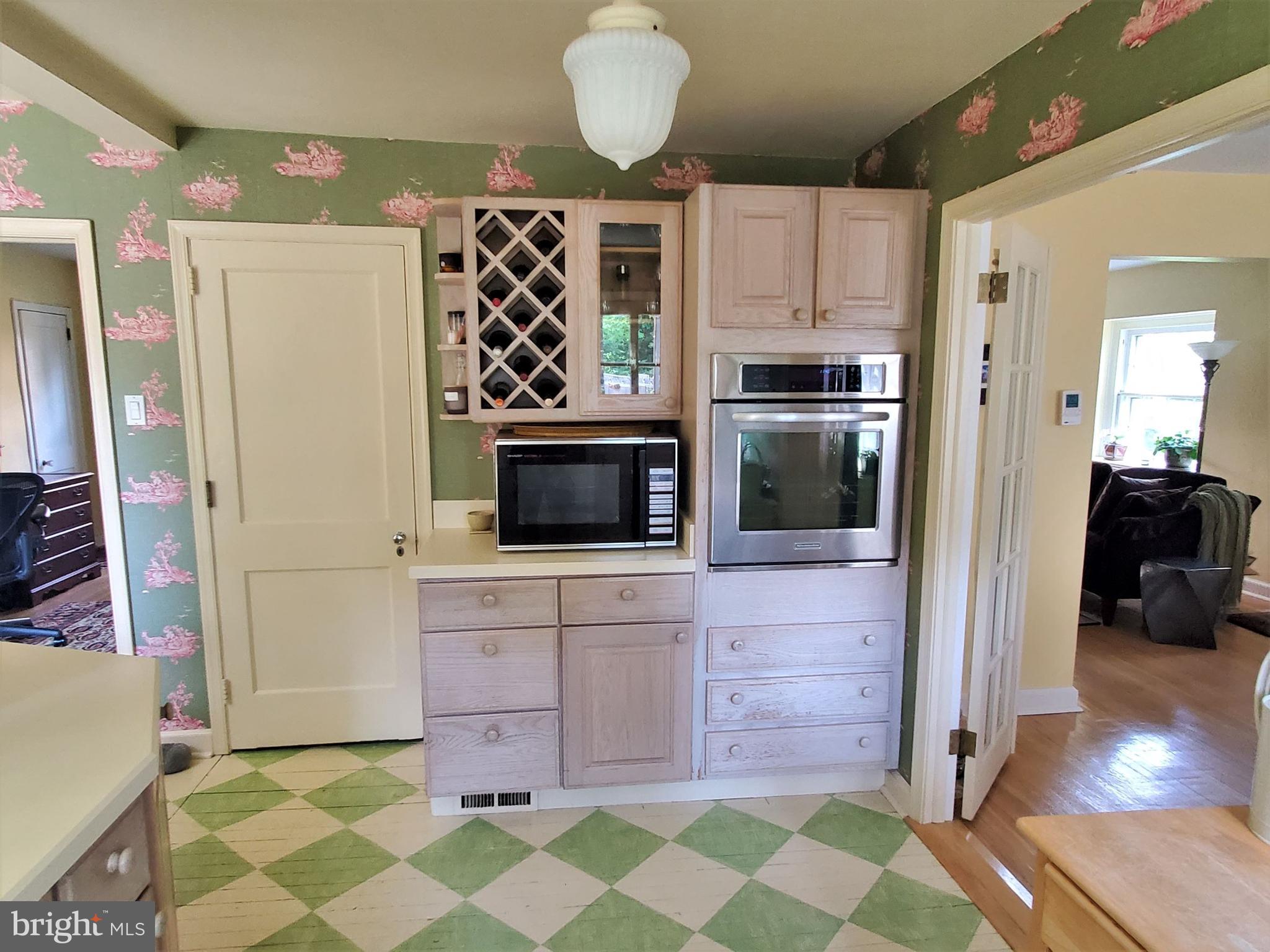 264 Conestoga Road Wayne, PA 19087 - Photo 14 of 28