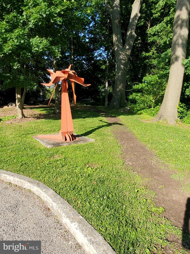 264 Conestoga Road Wayne, PA 19087 - Photo 27 of 28 VIEW OF ACCESS FROM WAYNE ART CENTER PARKING LOT