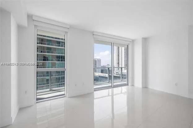 $3,600 | 350 South Miami Avenue, Unit 3714, Miami, FL 33130