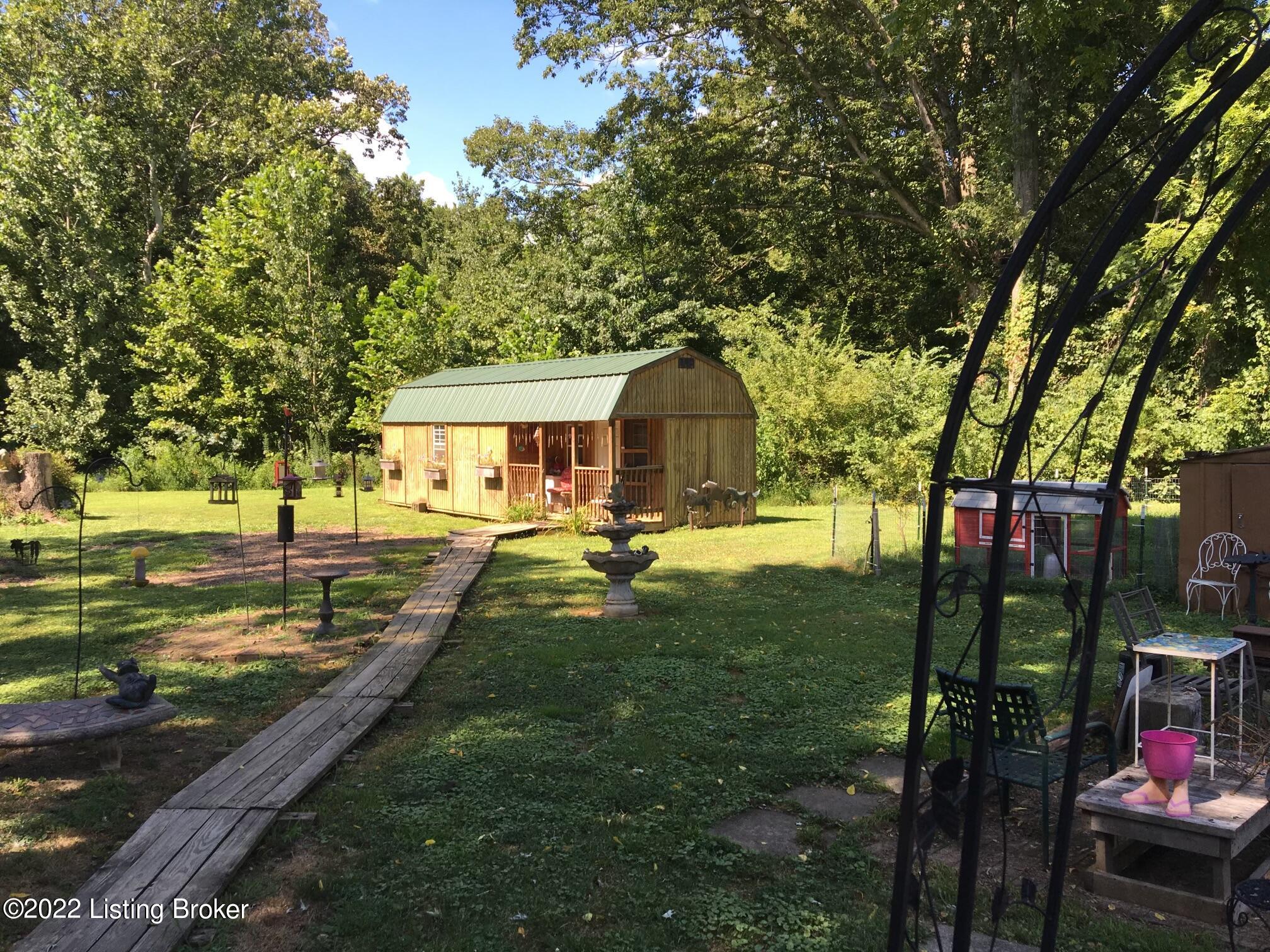 8208 3rd Street Road Louisville, KY 40214 - Photo 31 of 75 FFBF8F5E-67CB-4FE3-ADBB-7822B577DF64