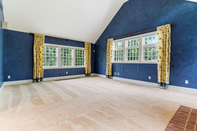 $2,950,000 | 52 Willow Street, Dover, MA 02030