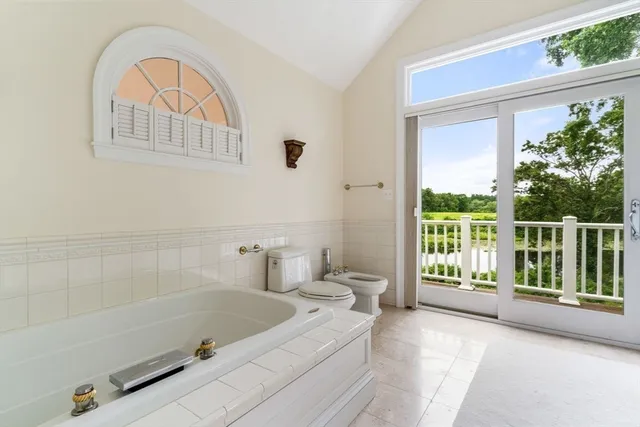 $2,950,000 | 52 Willow Street, Dover, MA 02030