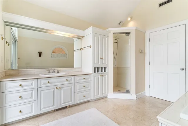 $2,950,000 | 52 Willow Street, Dover, MA 02030