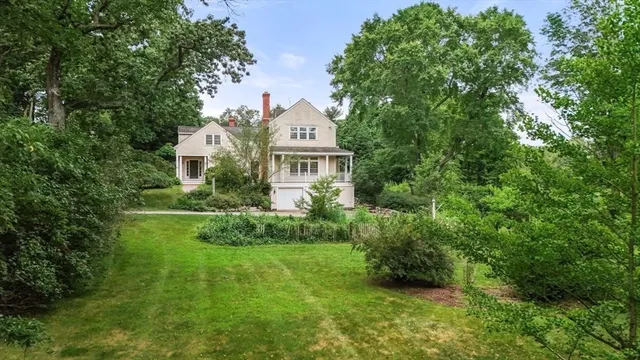 $2,950,000 | 52 Willow Street, Dover, MA 02030