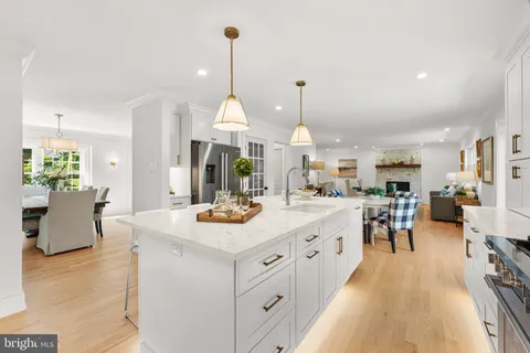 $1,495,000 | 2 Barrister Court, Haverford, PA 19041