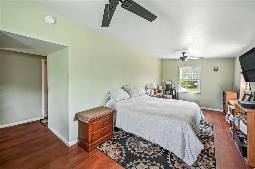 440 Kinsman Road Greenville, PA 16125 - Photo 45 of 50 En suite large bedroom