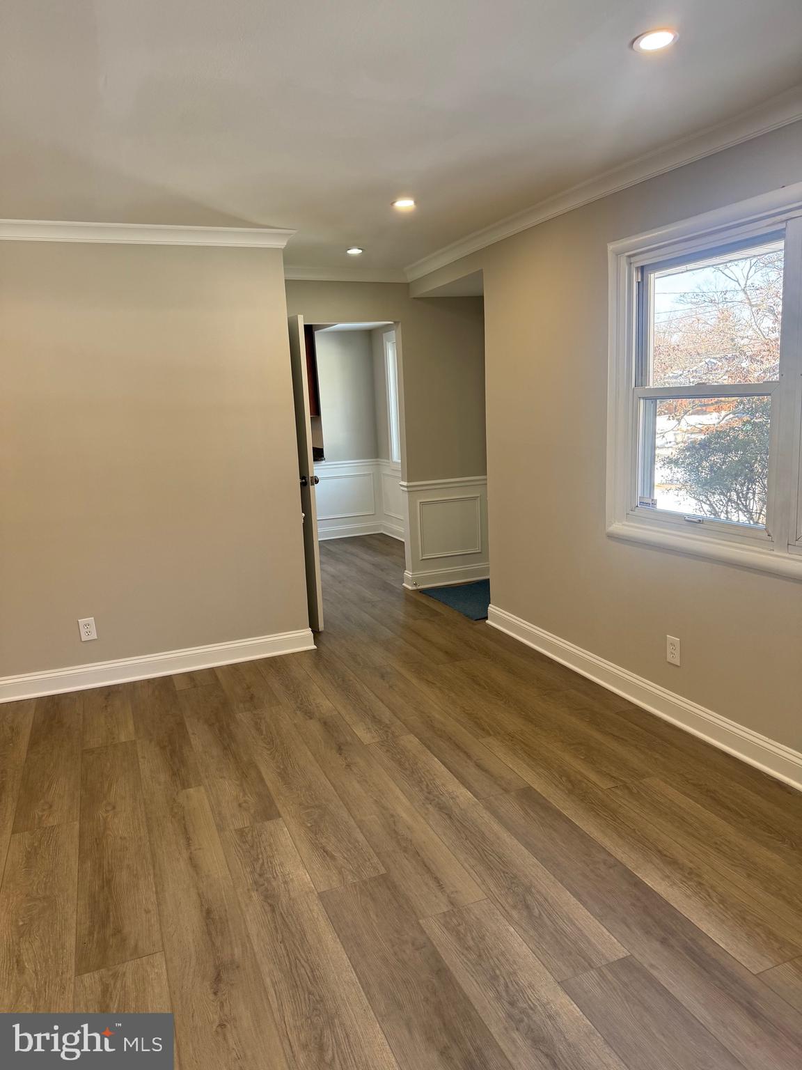 2904 Fenimore Road Silver Spring, MD 20902 - Photo 11 of 37 Gallery Image 11