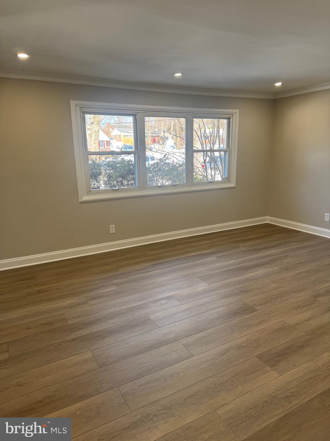 2904 Fenimore Road Silver Spring, MD 20902 - Photo 10 of 37 Gallery Image 10