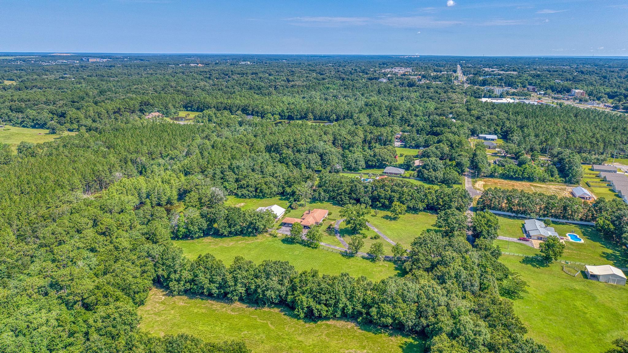 7621 Chellie Road Pensacola, FL 32526 - Photo 79 of 90 Gallery Image 79