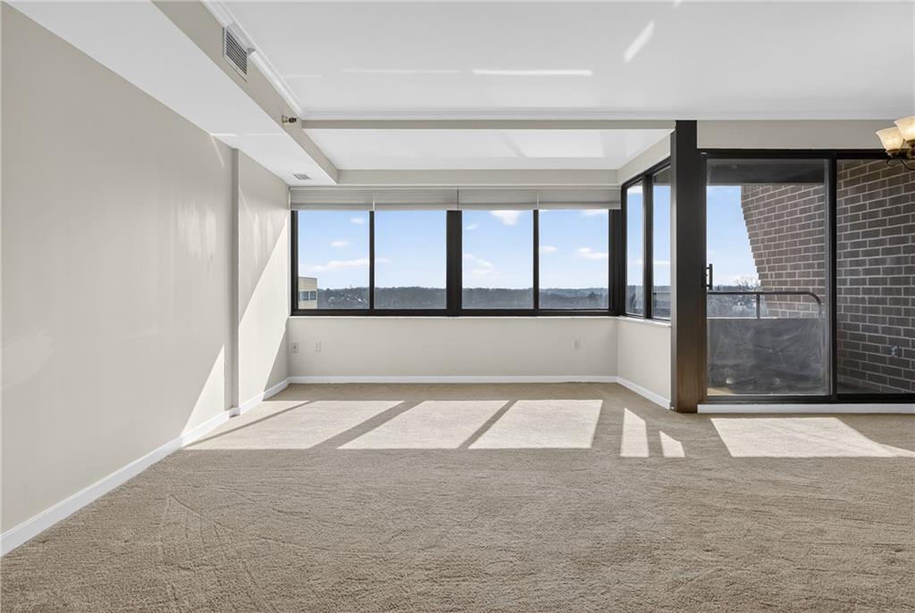 750 Washington Road, Unit 1204 Pittsburgh, PA 15228 - Photo 4 of 32