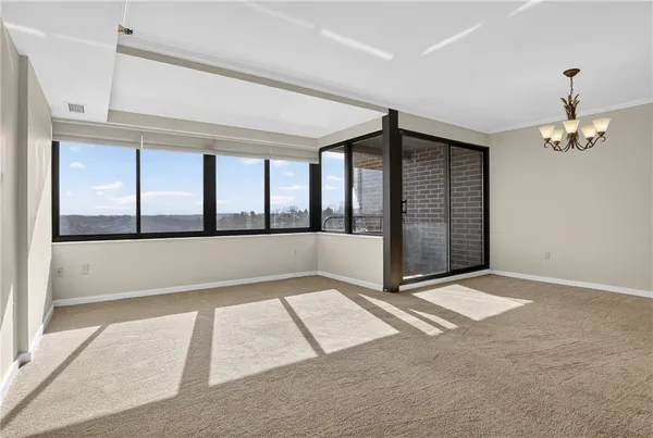 $280,000 | 750 Washington Road, Unit 1204, Pittsburgh, PA 15228