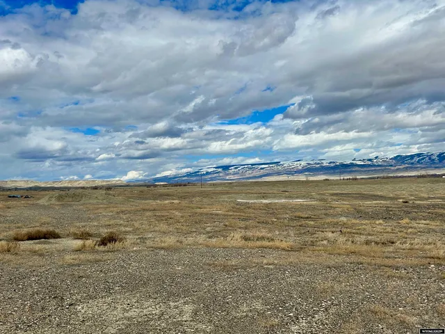 $297,000 | 430 Hwy 310 Garland Wy, Deaver, WY 82421