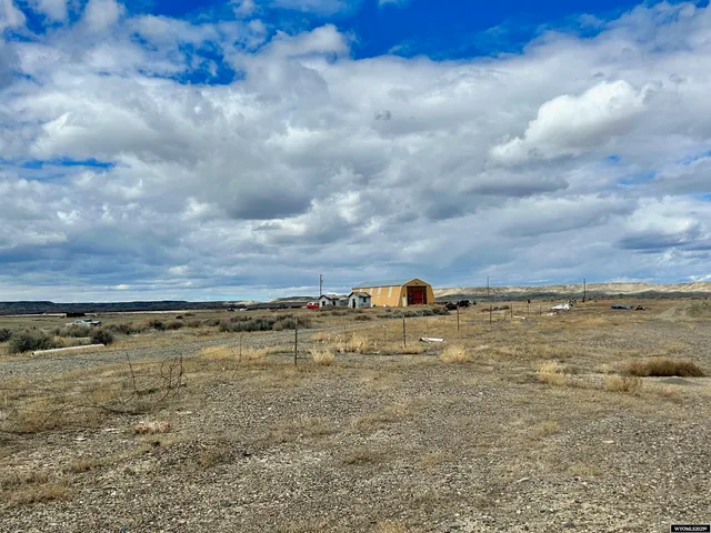 $297,000 | 430 Hwy 310 Garland Wy, Deaver, WY 82421