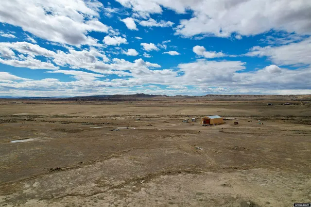 $297,000 | 430 Hwy 310 Garland Wy, Deaver, WY 82421
