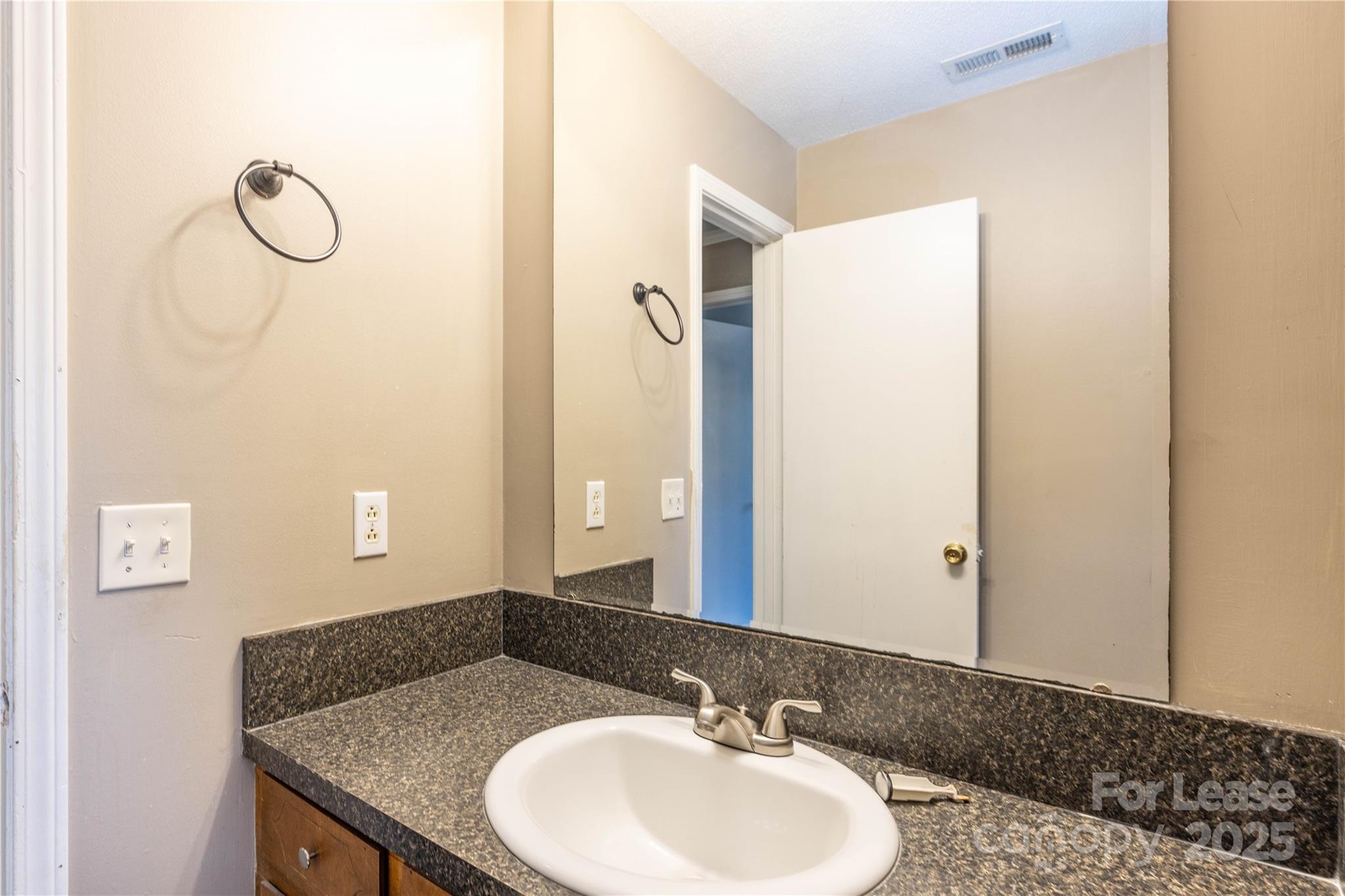 424 South 4th Street, Unit 4 Albemarle, NC 28001 - Photo 14 of 20