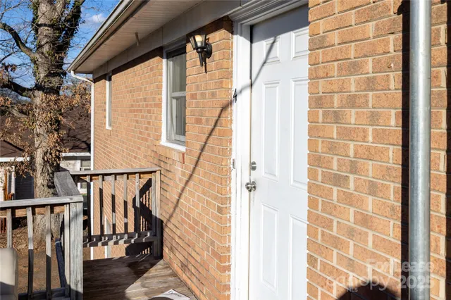 $975 | 424 South 4th Street, Unit 4, Albemarle, NC 28001