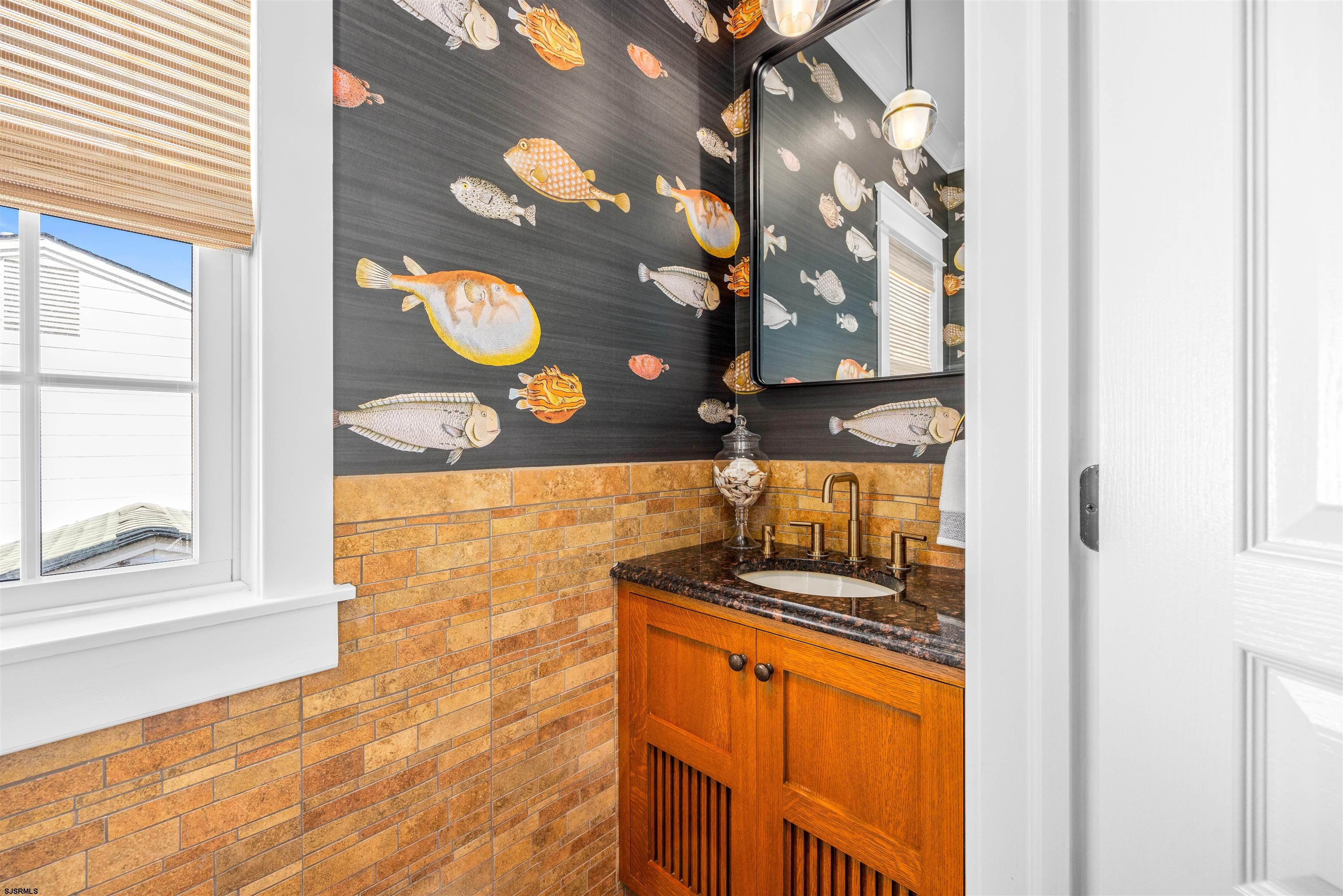 28 North Colgate Avenue, Unit AVAILABLE: 7/178/16 Longport, NJ 08403 - Photo 21 of 52