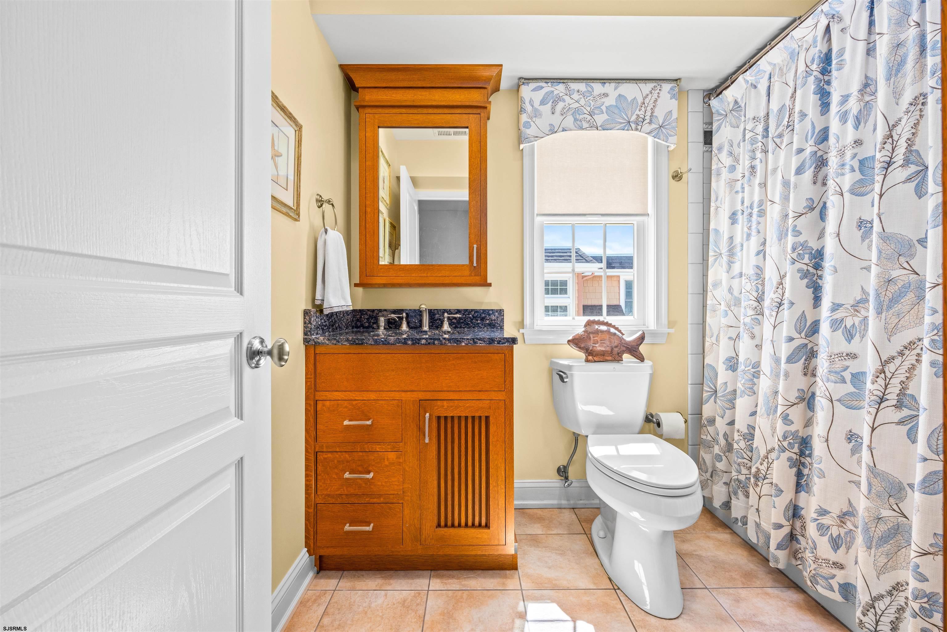 28 North Colgate Avenue, Unit AVAILABLE: 7/178/16 Longport, NJ 08403 - Photo 31 of 52