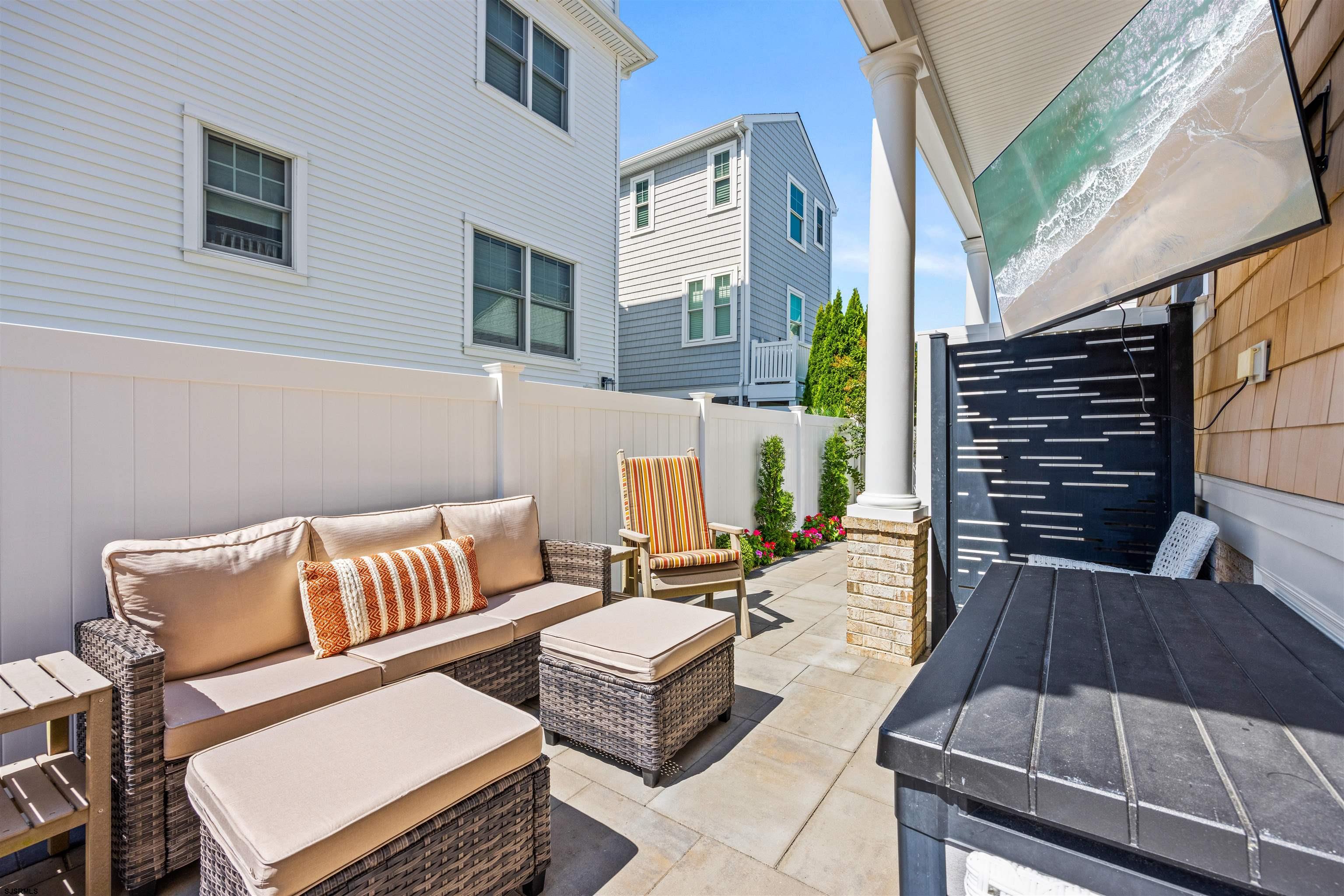 28 North Colgate Avenue, Unit AVAILABLE: 7/178/16 Longport, NJ 08403 - Photo 37 of 52