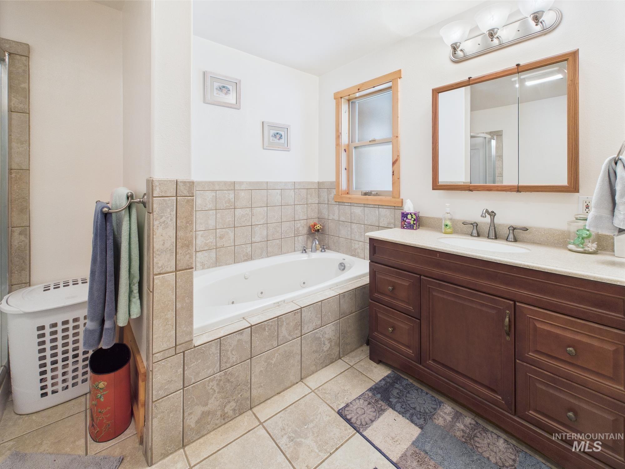 4474 Council Cuprum Road Council, ID 83612 - Photo 12 of 40