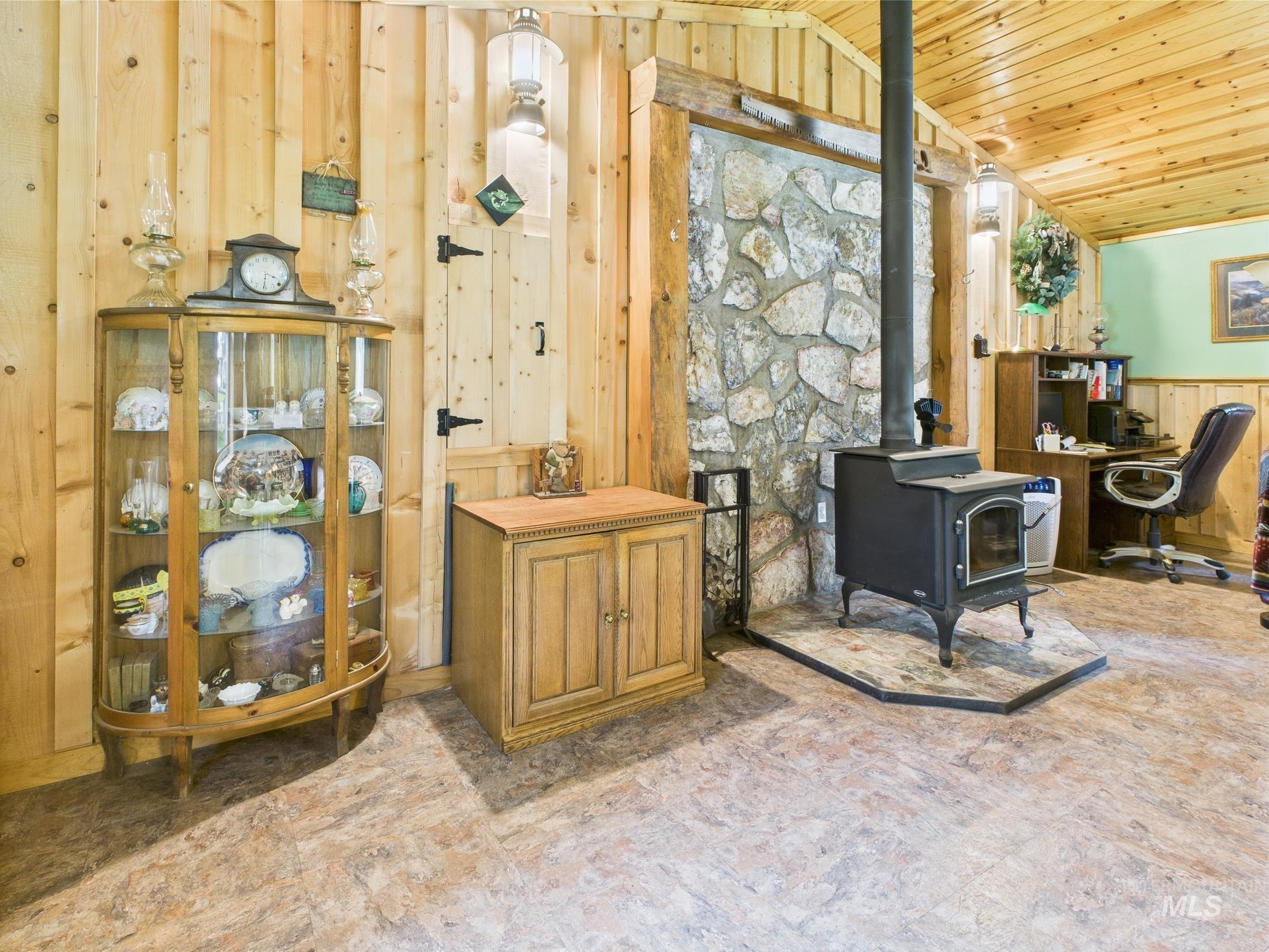 4474 Council Cuprum Road Council, ID 83612 - Photo 14 of 40