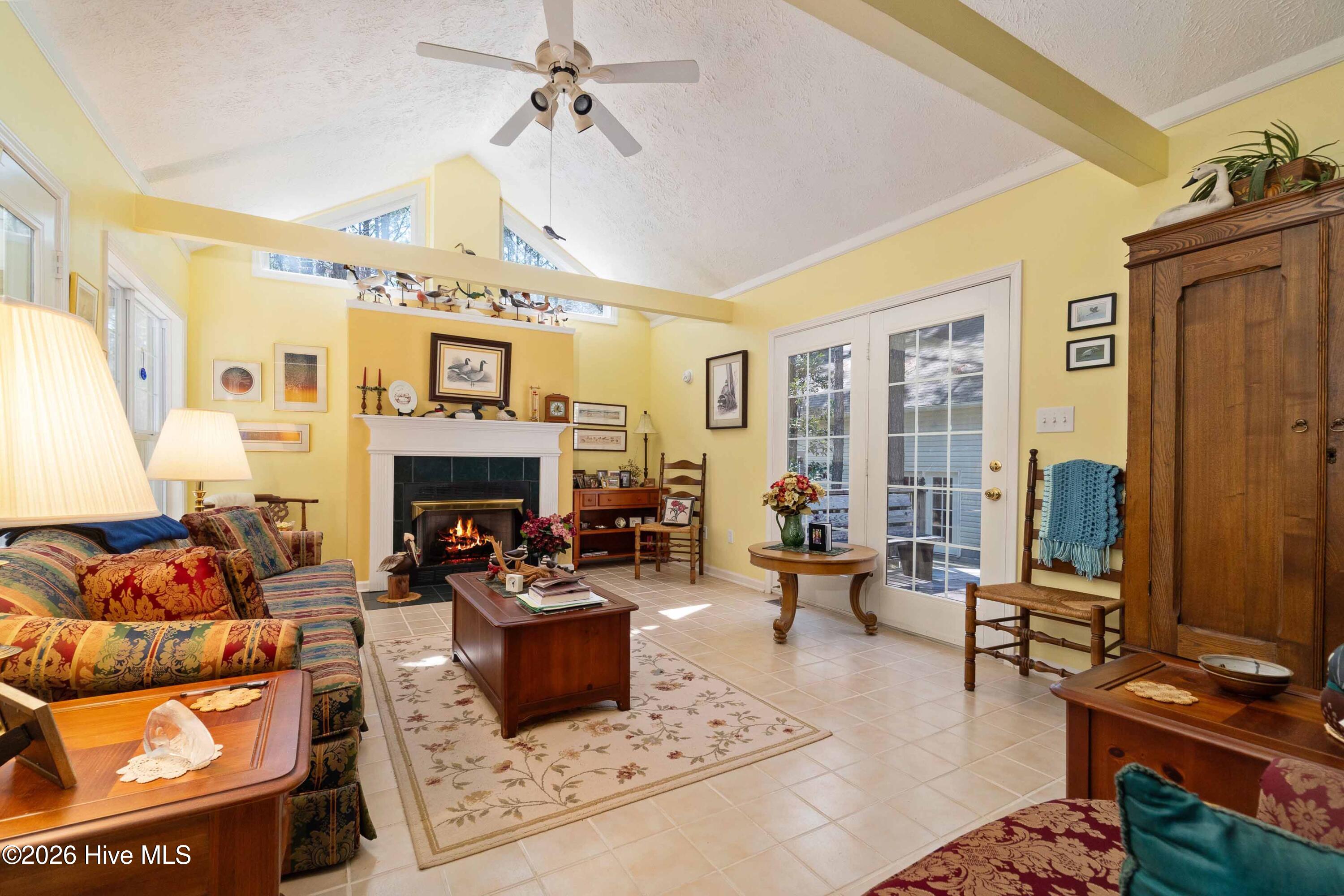 427 Bay Shores Road Merritt, NC 28556 - Photo 8 of 39 008_Living Room