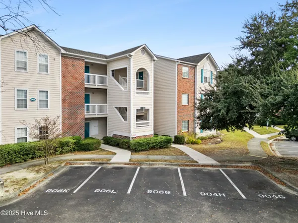 $179,900 | 906 Litchfield Way, Unit L, Wilmington, NC 28405