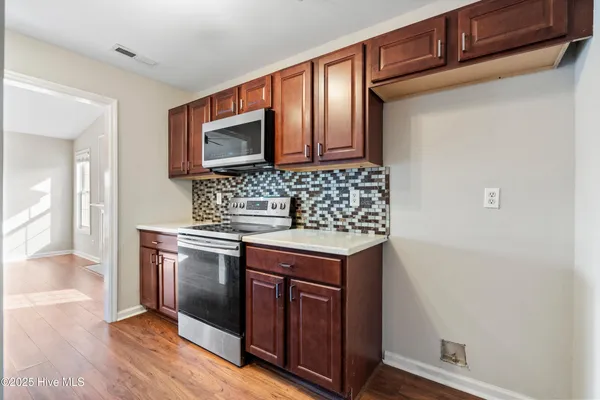 $179,900 | 906 Litchfield Way, Unit L, Wilmington, NC 28405