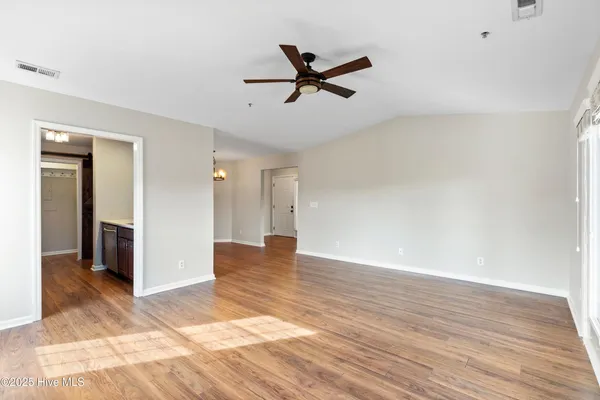 $179,900 | 906 Litchfield Way, Unit L, Wilmington, NC 28405