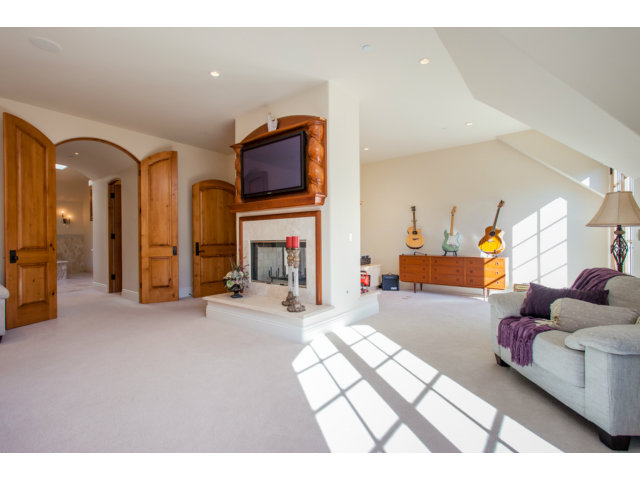 1302 Portola Road Pebble Beach, CA 93953 - Photo 11 of 25 Gallery Image 11