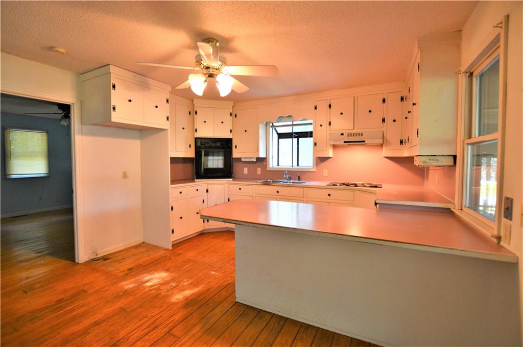4404 Hartland Road Lenoir, NC 28645 - Photo 14 of 29 Gallery Image 14