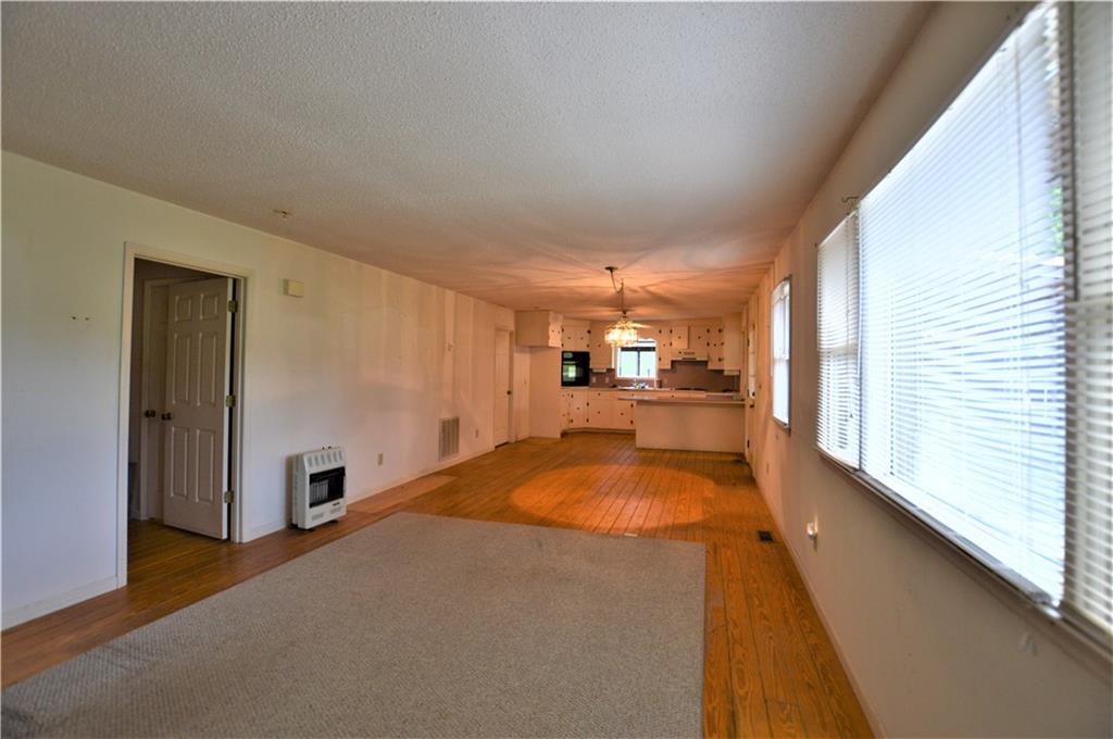 4404 Hartland Road Lenoir, NC 28645 - Photo 17 of 29 Gallery Image 17