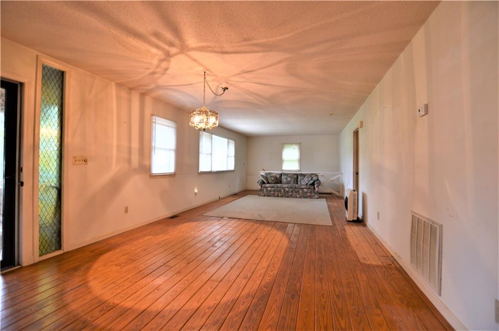 4404 Hartland Road Lenoir, NC 28645 - Photo 18 of 29 Gallery Image 18