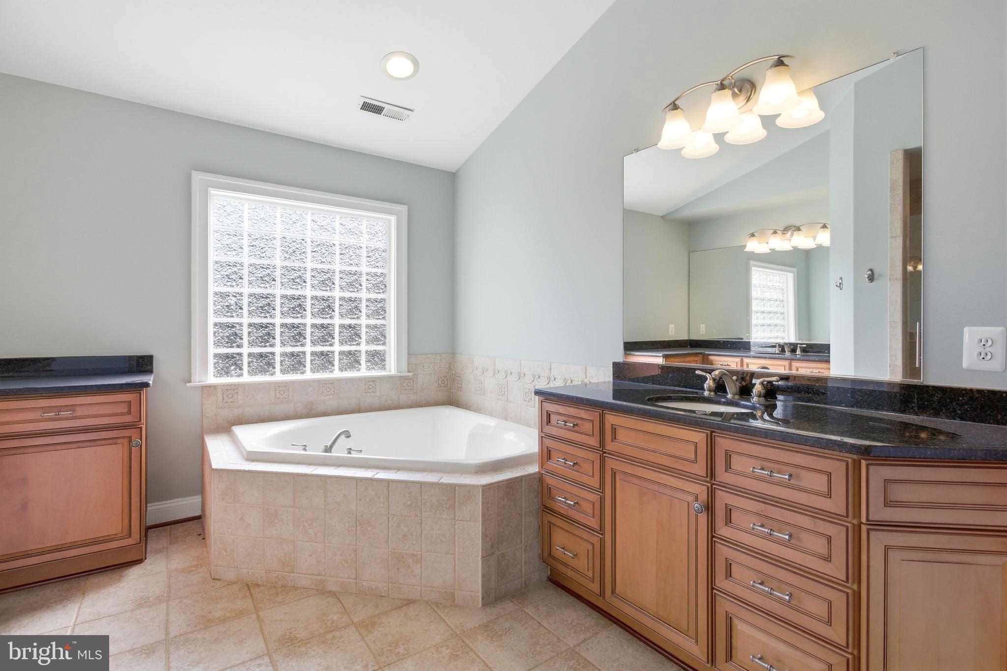 6411 Velliety Lane Springfield, VA 22152 - Photo 22 of 41